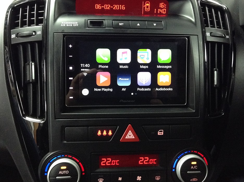 Lock down project. Apple carplay stereo in a 2011 Cee'd
