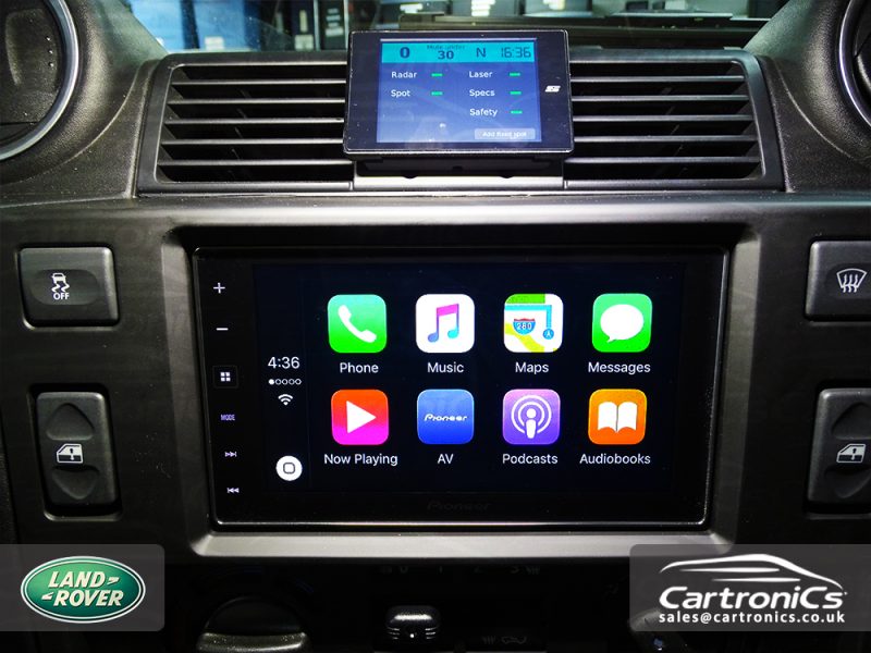 Land Rover Defender Double Din Cartronics