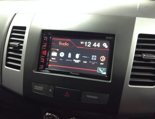 Mitsubishi Outlander Pioneer DAB Radio