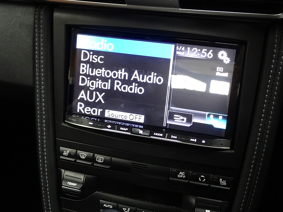2008-2012 997 Facelift Pioneer Radio MVH-A200VBT 2DIN Bluetooth mit Einbauset für Porsche 911 