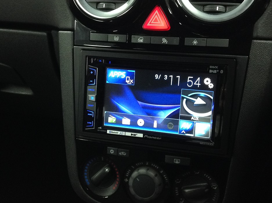 VXR navigation Apple car play and Android Auto